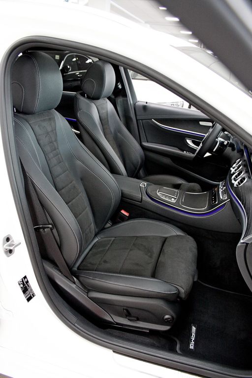 Mercedes-Benz E 220 d T 4M AMG TOTW KAMERA AHK NETTO 30.800
