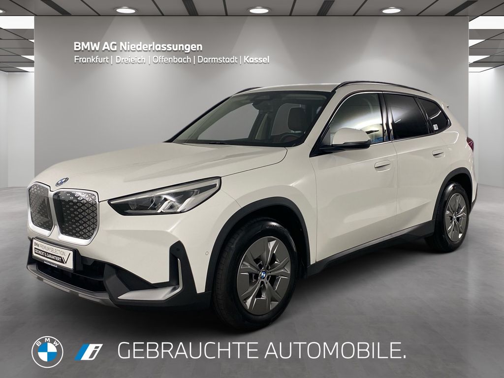 Image of BMW iX1