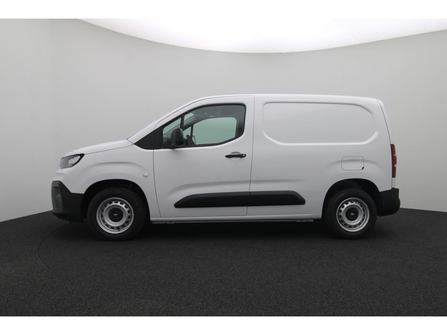 Fahrzeugabbildung Fiat Doblo 1.5 75 kW Kastenwagen Easy Pro Diesel 100