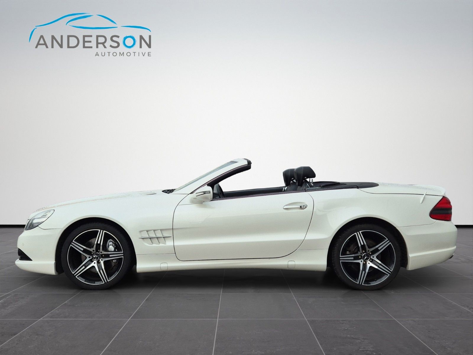 Fahrzeugabbildung Mercedes-Benz SLR SL 350 PIECHA CARBON PANO MEMORY H&K LED