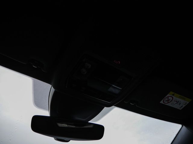 Golf VIII 2.0 TDI R-Line SHZ MATRIX-LED NAVI ACC