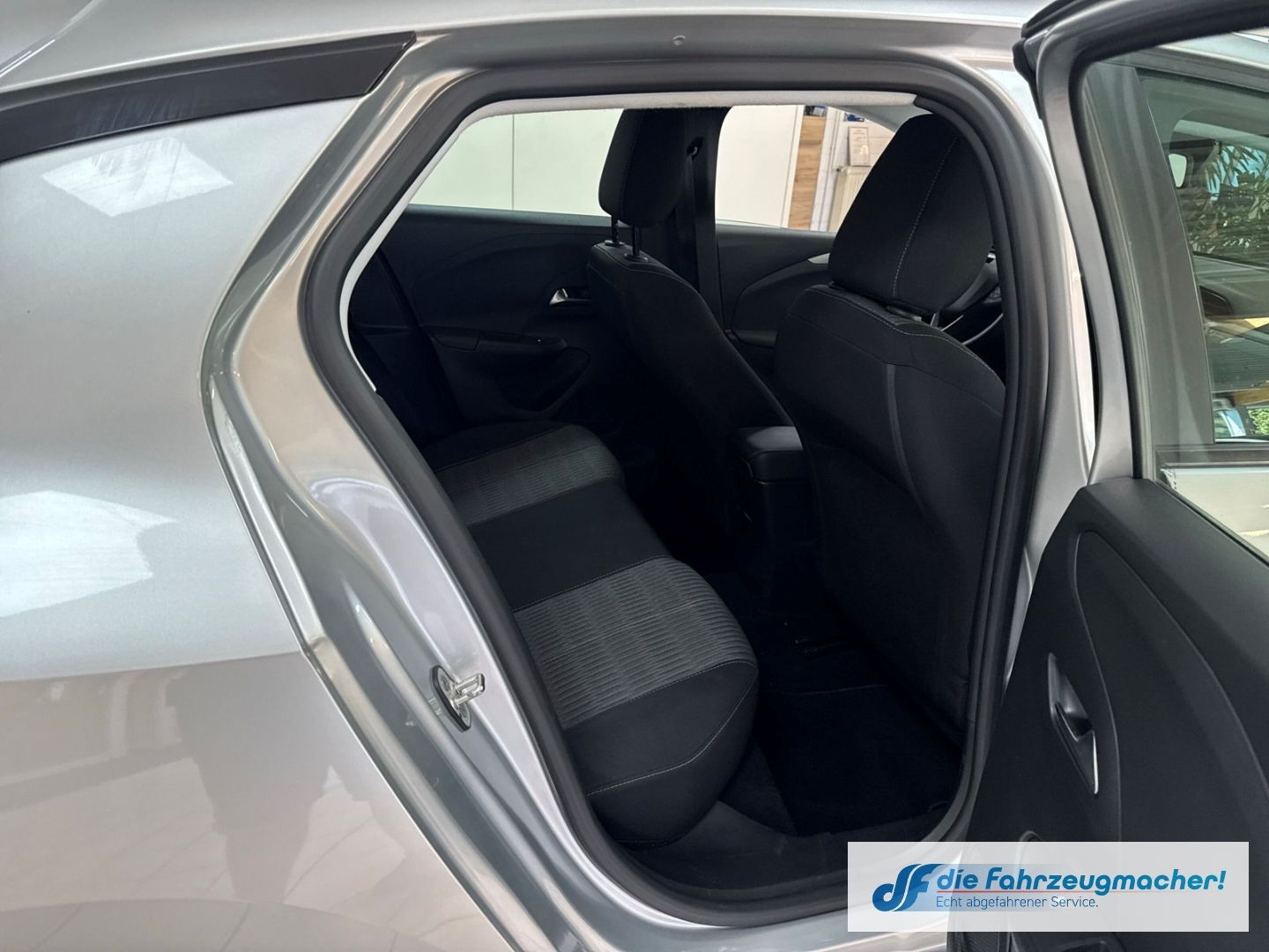 Fahrzeugabbildung Opel Corsa F Edition 1.2 EU6d Navi LED Apple CarPlay