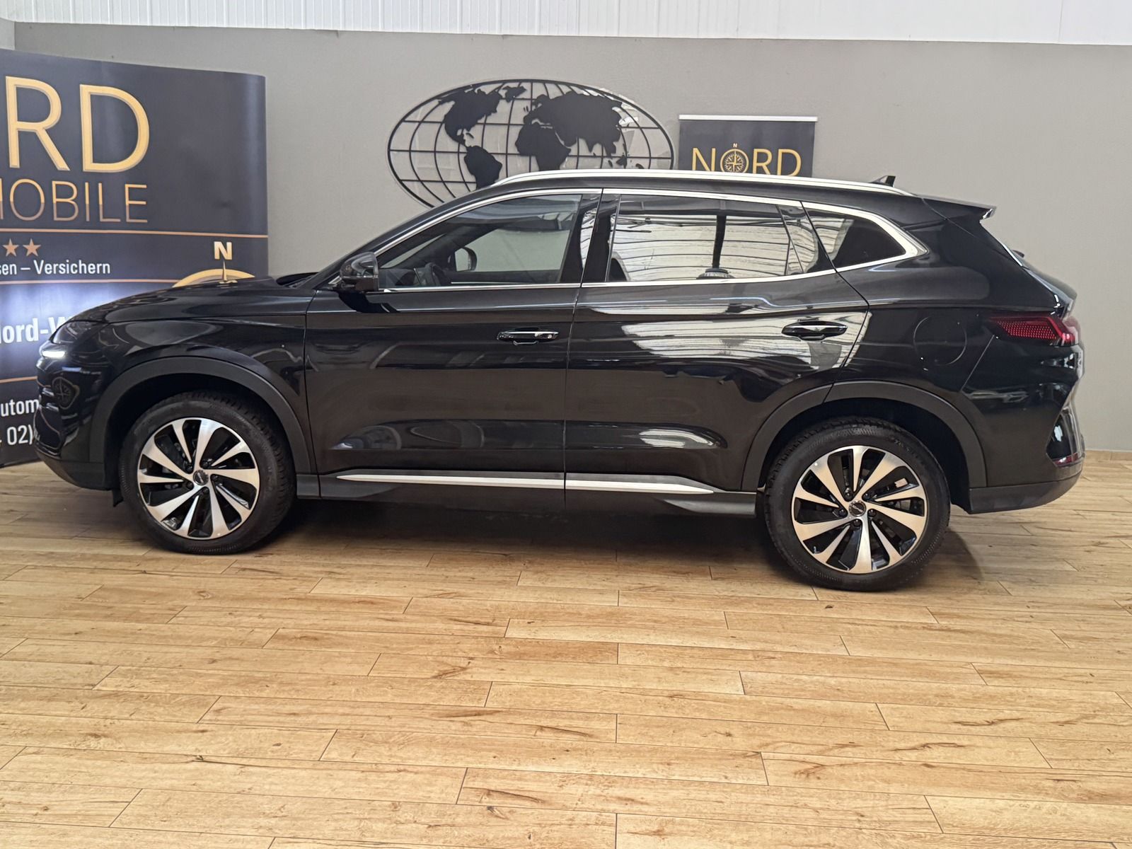 BYD SEAL U