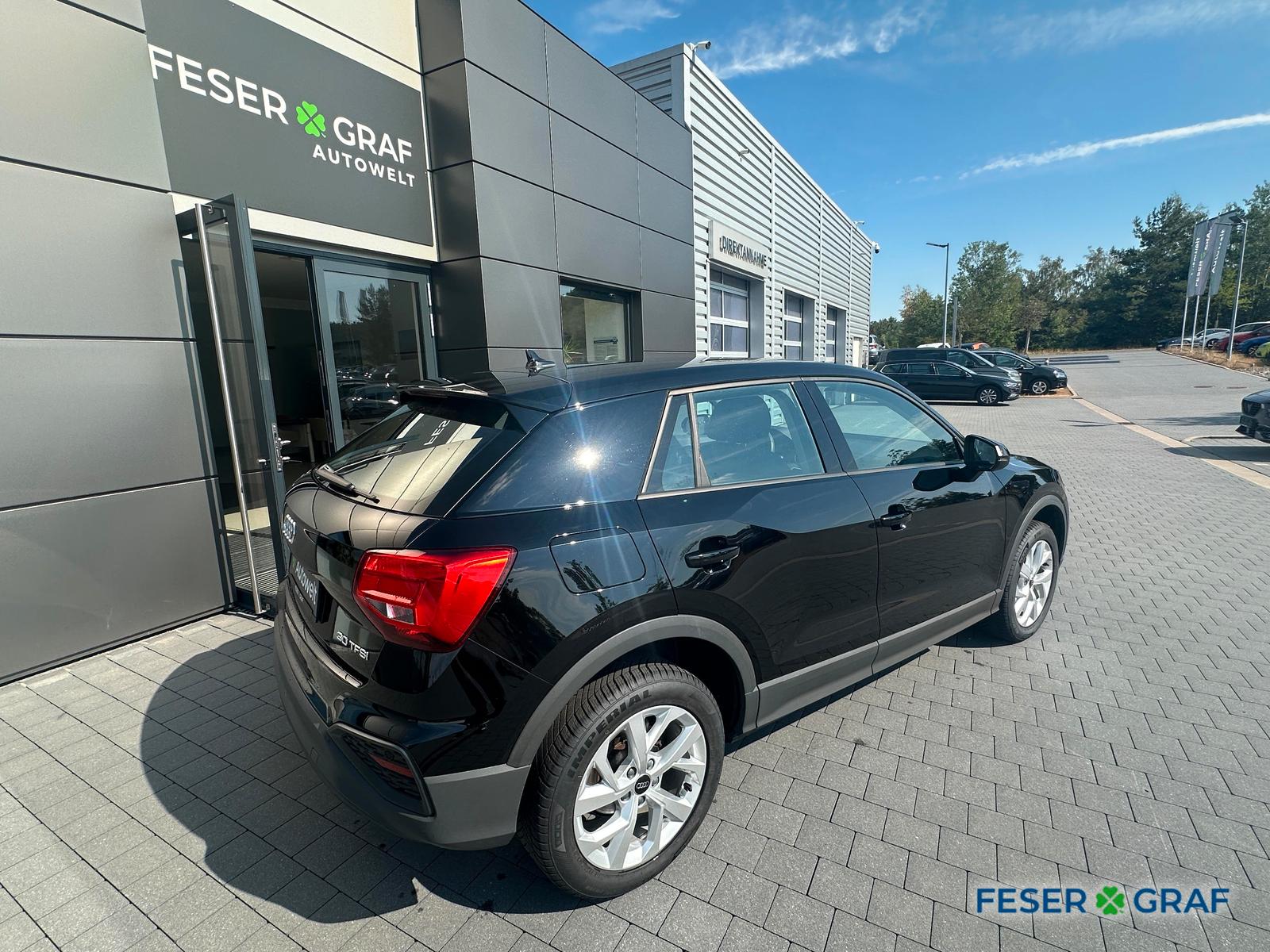 Audi Q2 30 TFSI LED KAMERA CAR PLAY, миниатюра 5