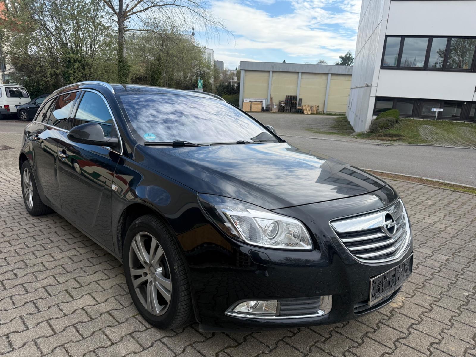 Opel Insignia Sports Tourer Innovation Automatik