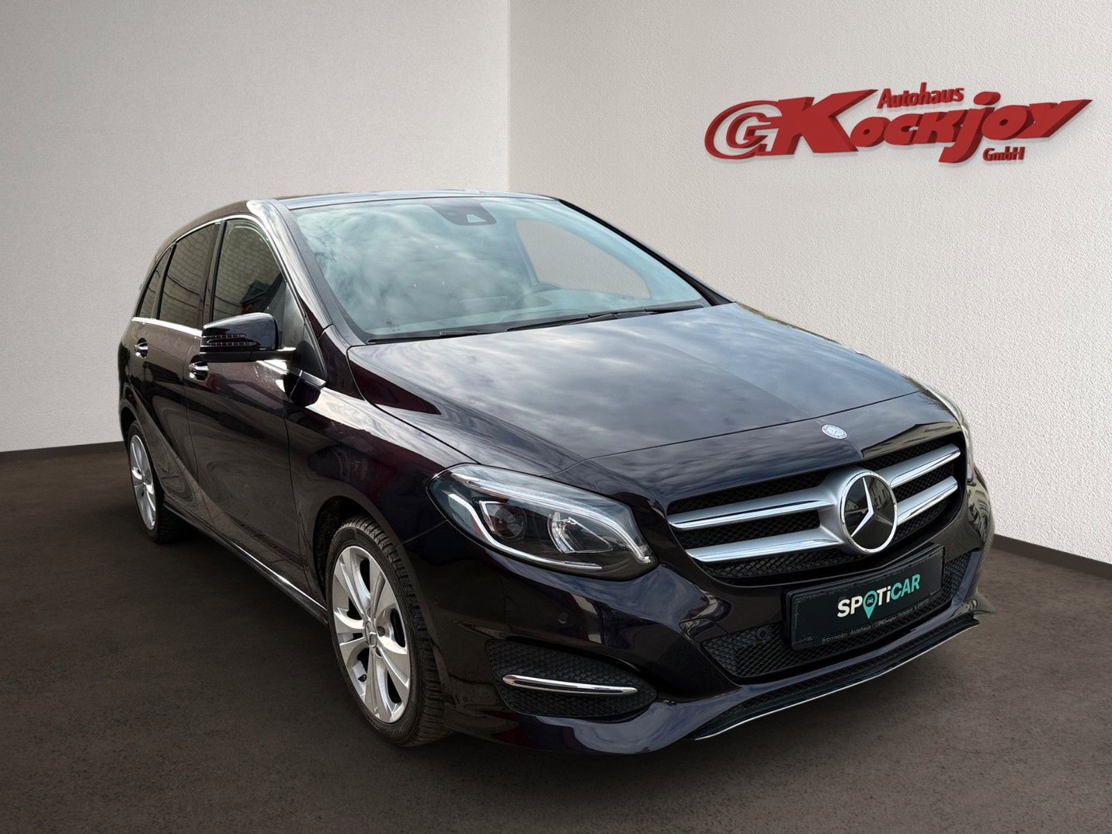 Fahrzeugabbildung Mercedes-Benz B 200 BlueEFFICIENCY Sports Tourer*AHK*Harman-K.