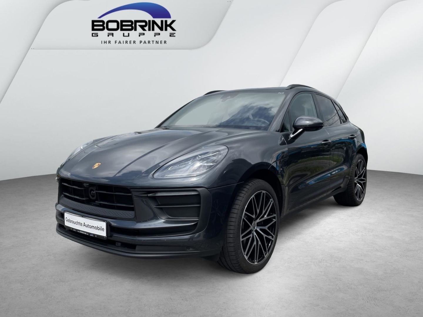 PORSCHE Macan AHK Abstandstempomat Pano Komfortsitz SHZ