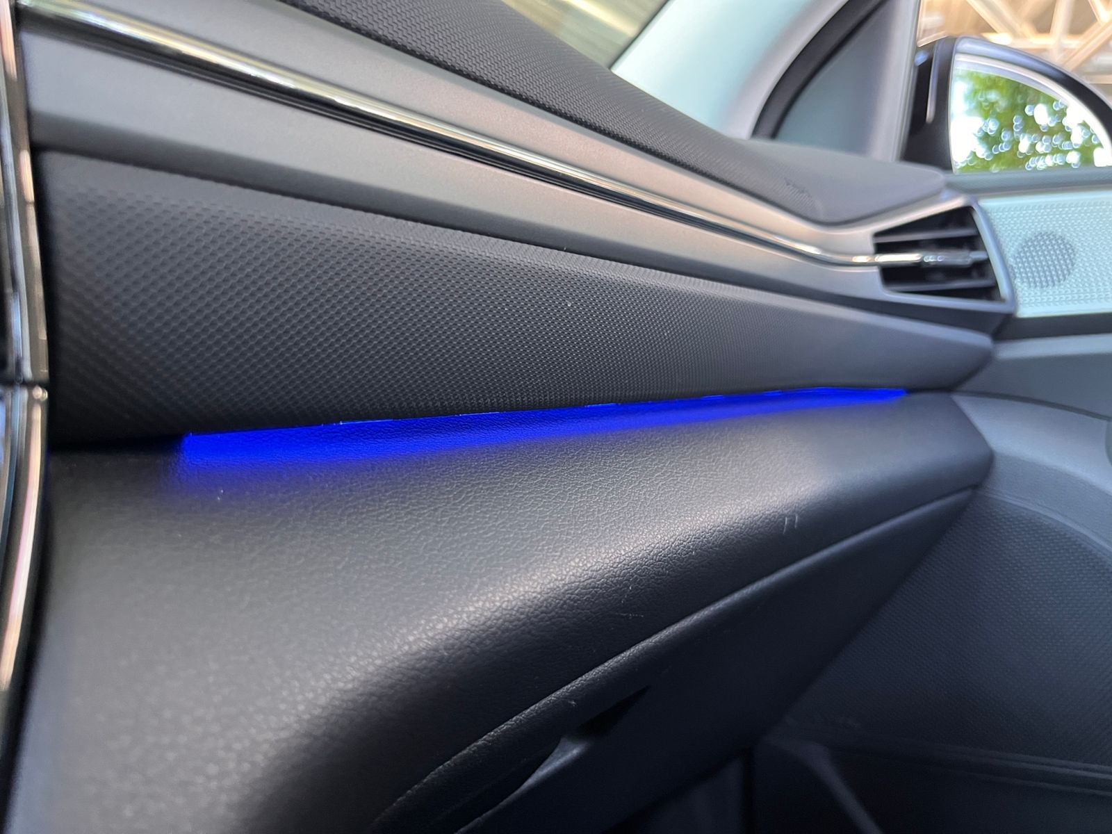 Fahrzeugabbildung Hyundai IONIQ Premium Prime Hybrid PANO LEDER LED