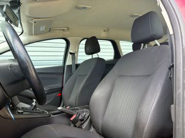 Ford Focus - 4