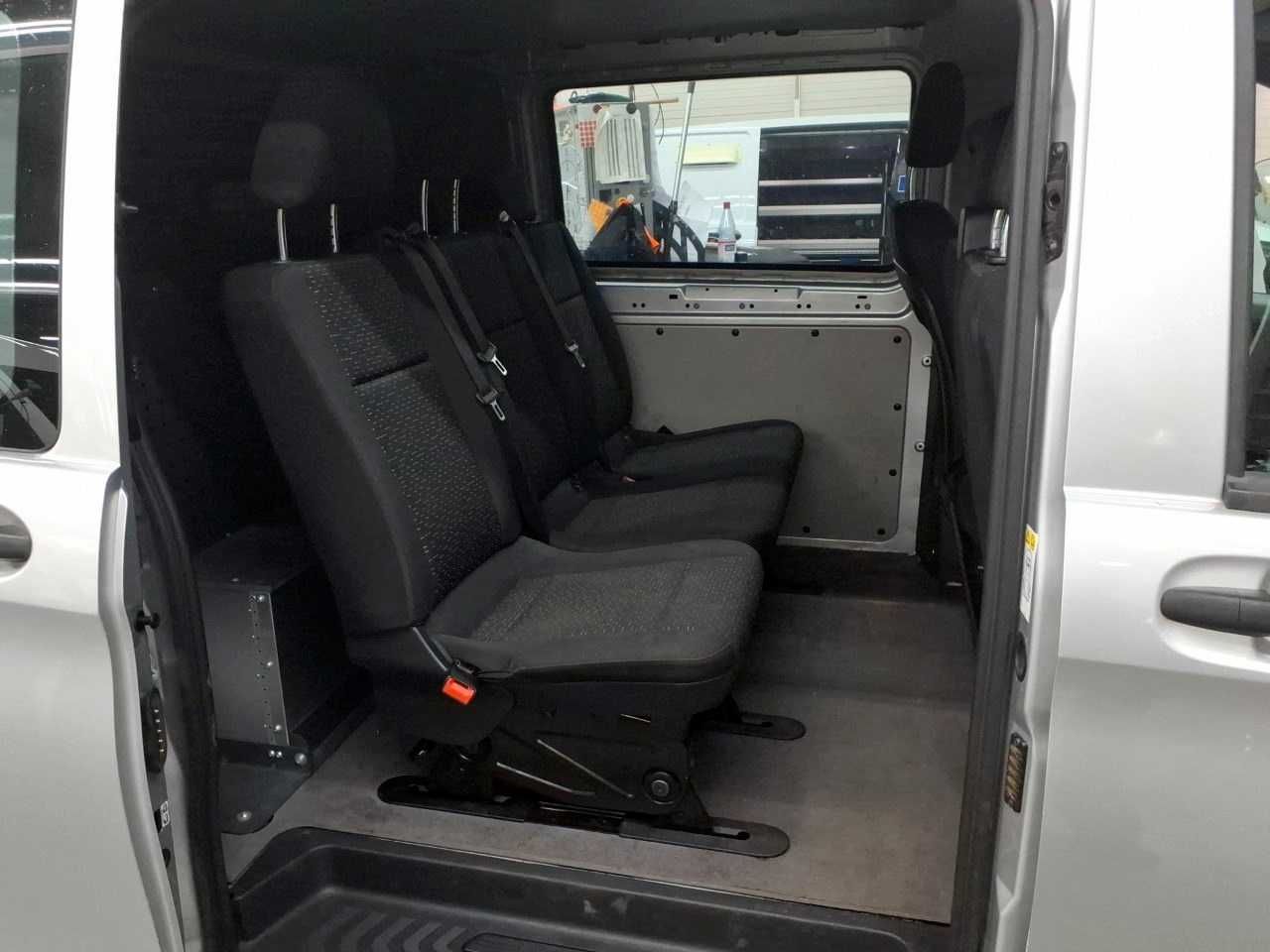 Fahrzeugabbildung Mercedes-Benz Vito 114 CDI Mixto Regal AHK Klima PARKTRONIC