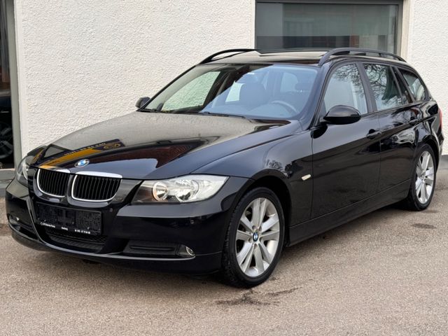 BMW 318i TOURING ! SHZ ! NAVI ! PANORAMA ! PDC !