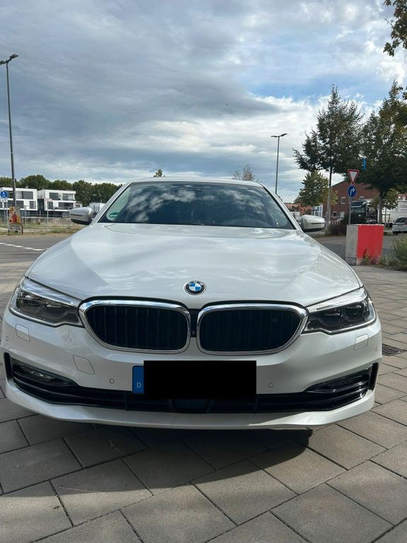 Image of BMW 530