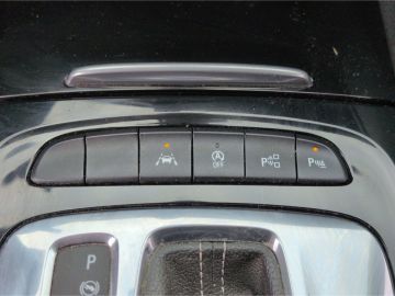 Opel Insignia - 10
