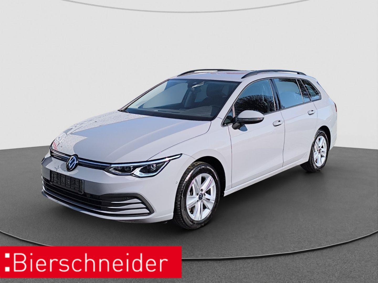 Volkswagen Golf Variant 8 2.0 TDI DSG Life ACC LED NAVI