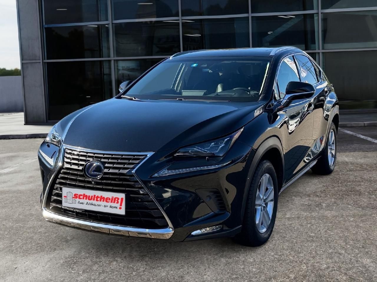 Lexus NX 300 h E-Four