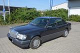 Mercedes-Benz Mercedes W124 300E-24 - Mercedes-Benz 300 in Frankfurt (Main)