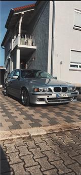 BMW E39 530i - BMW 530 aus 2001: 530i