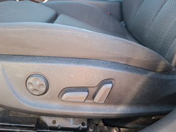 Audi A6 - 6