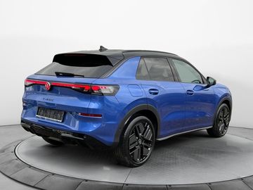 Volkswagen T-Roc   R-Line 1.5 l eTSI 150 PS 7-Gang-DSG