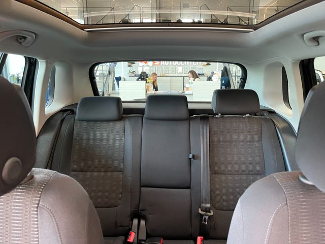 Volkswagen Tiguan Sport & Style 4Motion *NAVI*AHK*XENON*RFK