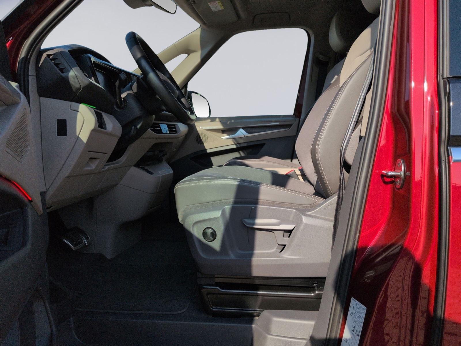 T7 Multivan 2.0 TDI DSG Style STHZ+MATRIX+AHK+