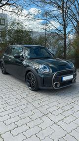 MINI Mini Cooper S Resolute Edition Rebel Green - MINI MINI: Resolute Edition