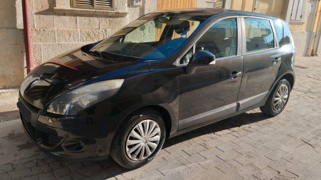 Renault Scenic X-Mod 1.5 dCi 110CV Dynamique