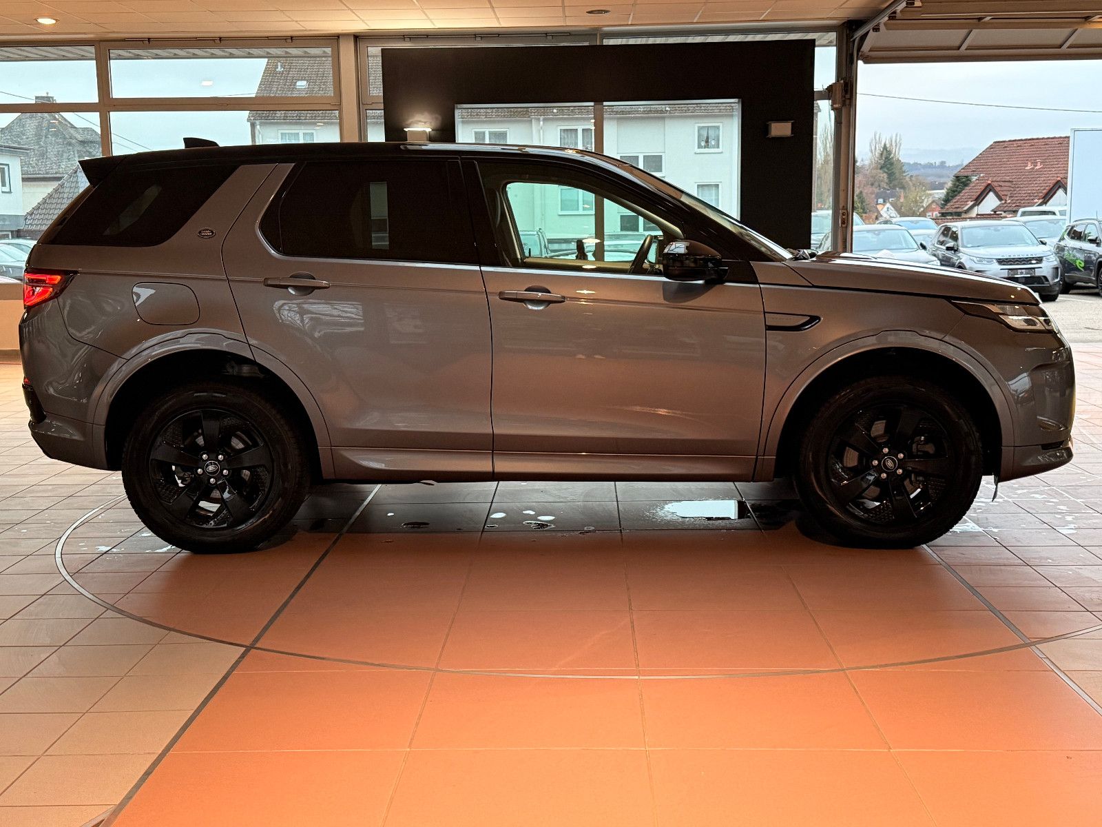 Fahrzeugabbildung Land Rover Discovery Sport R-Dynamic S AWD/LEDER/KAMERA/ACC