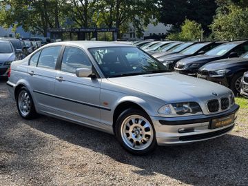 BMW 320 - 1
