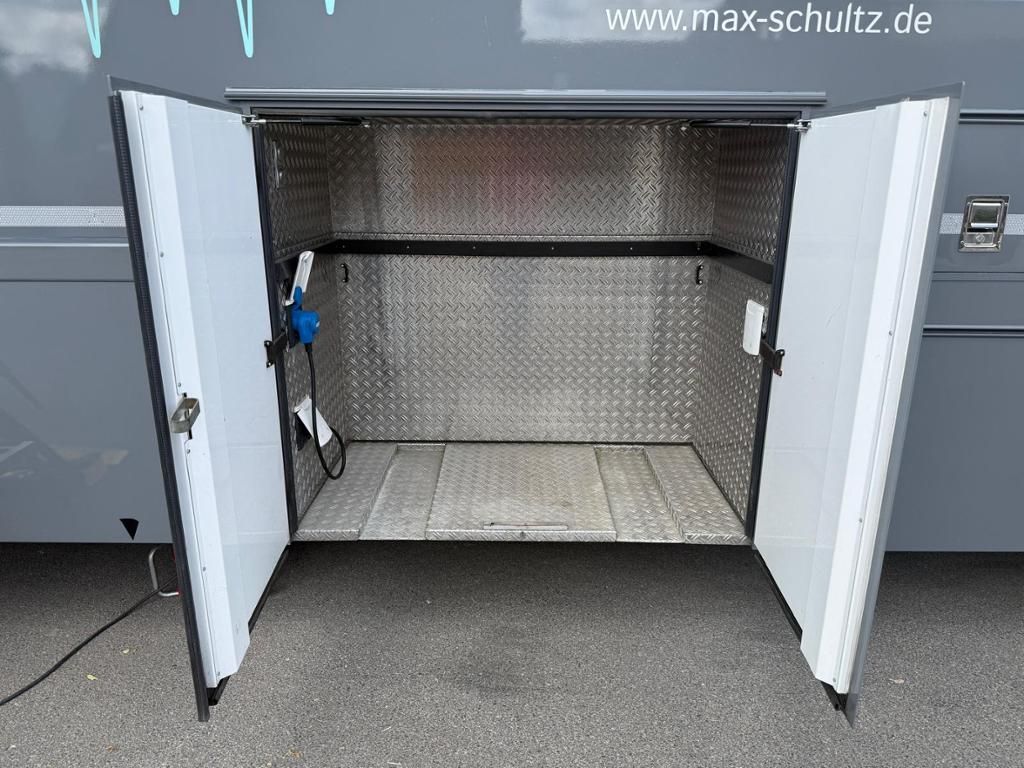 Fahrzeugabbildung Mercedes-Benz Actros 2553 L 6x2 6-Pferde Pop-Up Pop-Out
