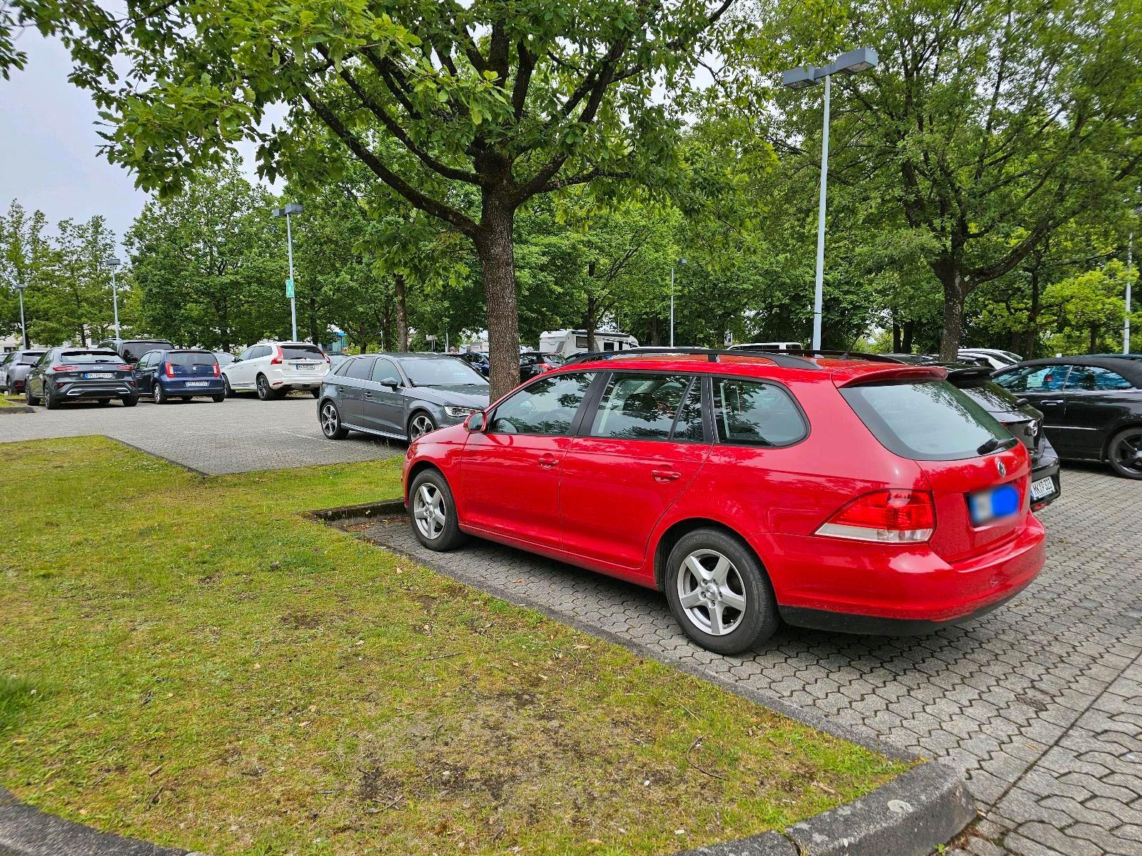 Volkswagen Golf 2009 — engine 102 HP (75kW)