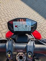 Ducati Streetfighter V2 - DUCATI ST2