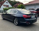 BMW 730d xDrive   - BMW 7er Reihe mit Anhängerkupplung