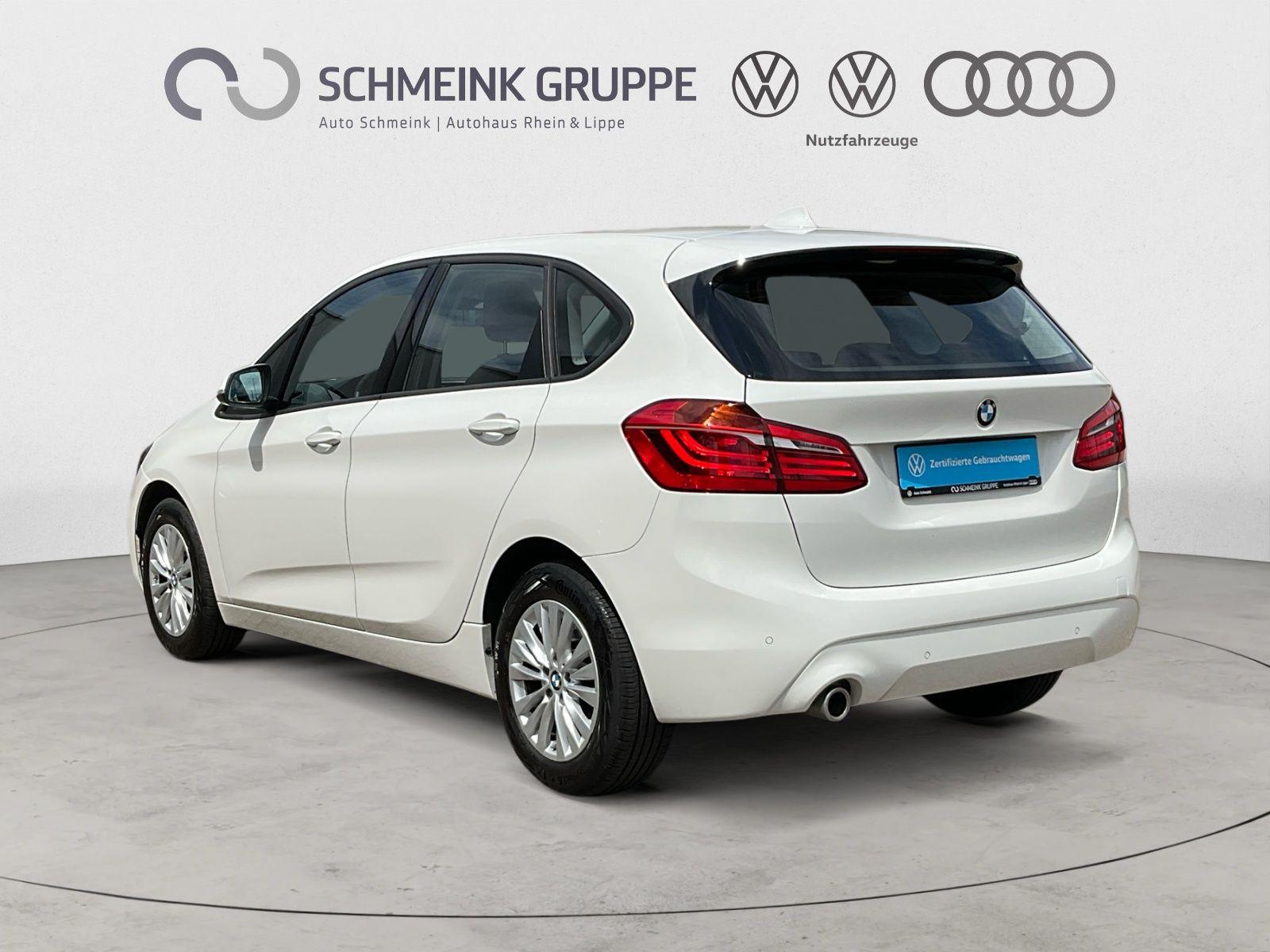 BMW 218i Active Tourer Navi Sitzheizung PDC DAB+