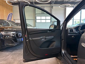 MYAUTOCENTER – Gebraucht- und Jahreswagen mit Werkstattservice in Pfaffenhofen Seat Alhambra *FR-Line*AHK*7-SITZER*BI-XENON*2-ZONEN*