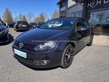 Volkswagen Golf Cabriolet VI 1.6 TDI Komfort DPF Alu PDC Na - Volkswagen Golf mit Diesel-Antrieb: Cabrio, 1.6