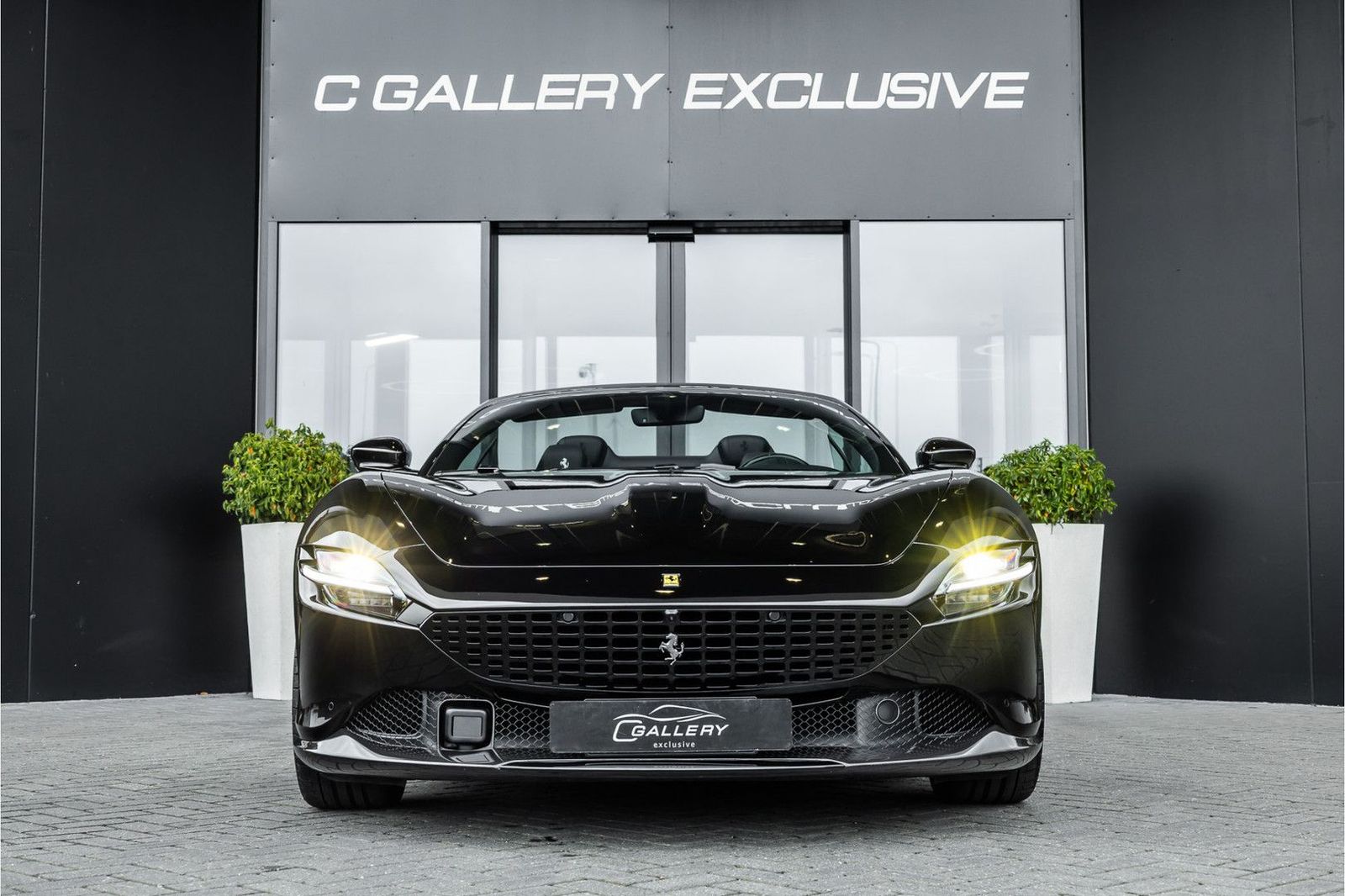 Ferrari Roma Spider 3.9 V8 - Nero Daytona | Full Carbon imagem 2