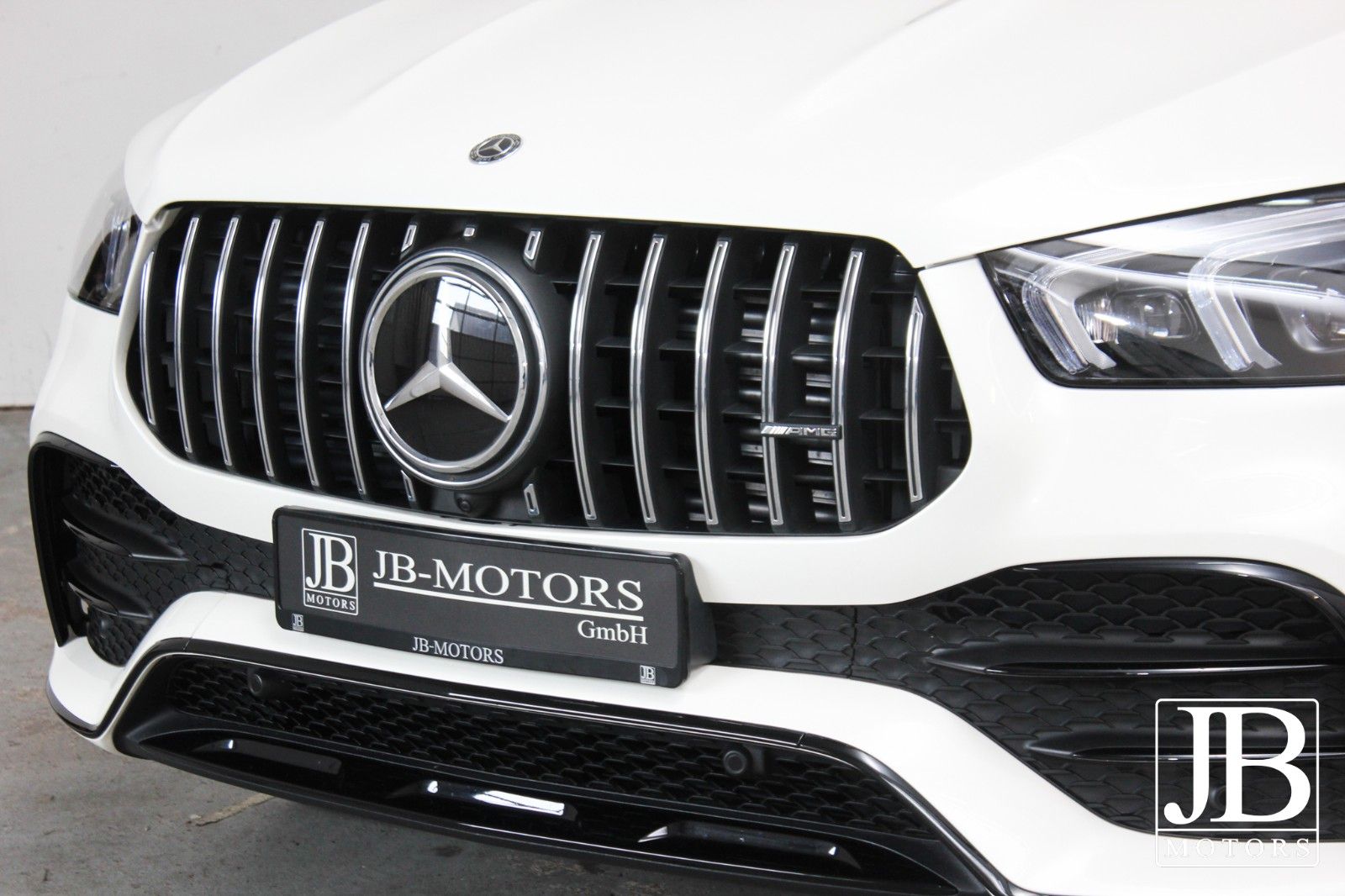 Fahrzeugabbildung Mercedes-Benz GLE 53 AMG Coupe 4Matic+ Night Pano Burmester