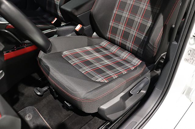 Polo GTI 2.0 TSI GTI DSG ACC NAVI BT SHZ SPORTFW