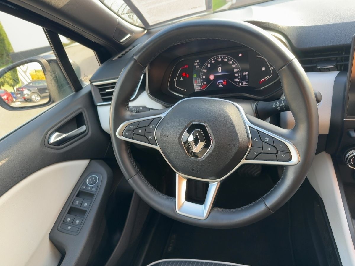 Fahrzeugabbildung Renault Clio TECHNO TCe 90 Automatic Kamera