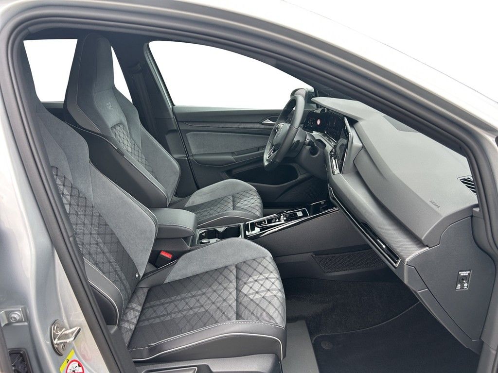 Volkswagen Golf - Bild 11