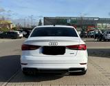 Audi A3 40 TFSI S tronic quattro sport - Audi A3: Weiß, Leder