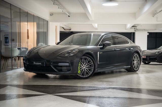 Porsche Panamera Turbo S E-Hybrid Executive