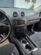Mercedes-Benz Mercedes ML 280 - Mercedes-Benz ML 280 mit Diesel-Antrieb