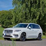 Volvo XC90 T8 AWD Recharge Ultimate (104.049 € NP) - Volvo XC90 in Wiesbaden