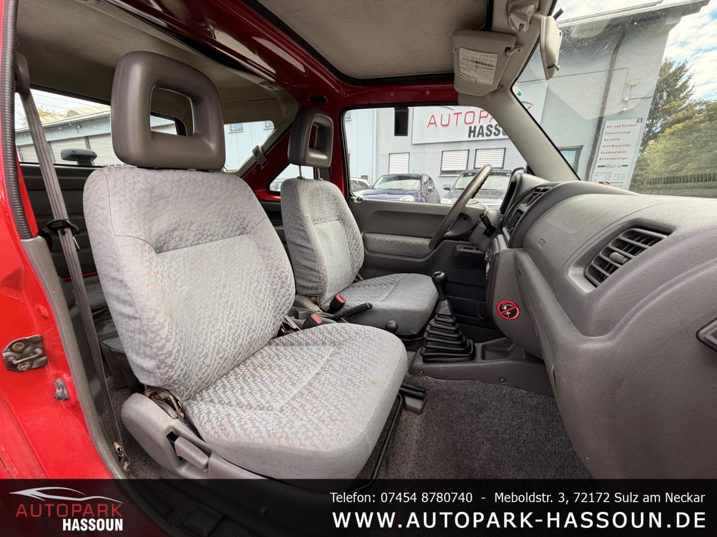 SUZUKI JIMNY CROSS-COUNTRY CABRIOLET 80CH - 4X4 - BVM - CT NEUF