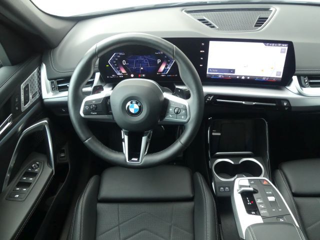 BMW X1 sDrive20iM Sport Pano°AHK°elSitz HarmKardon foto 14