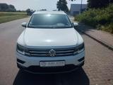Volkswagen Tiguan Allspace 2.0 TDI 7 Sitz. *Kamera*IQ Drive - Volkswagen Tiguan Allspace IQ-DRIVE