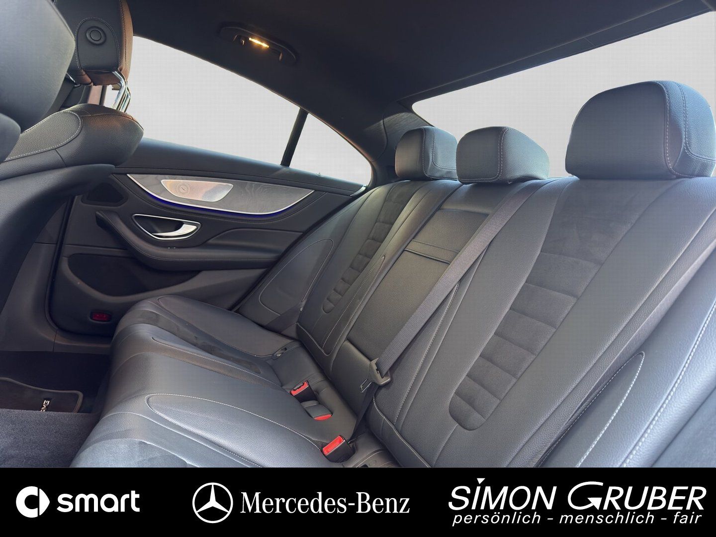 Fahrzeugabbildung Mercedes-Benz CLS 400 d 4M AMG Night Burm Widescreen AirBody