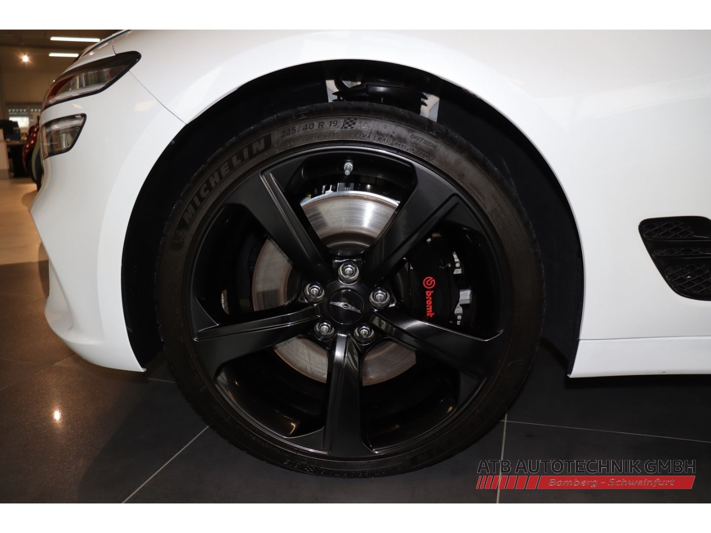 Fahrzeugabbildung Genesis G70 Shooting Brake 2.0T PLUS 4WD SPORT, Sitz, In